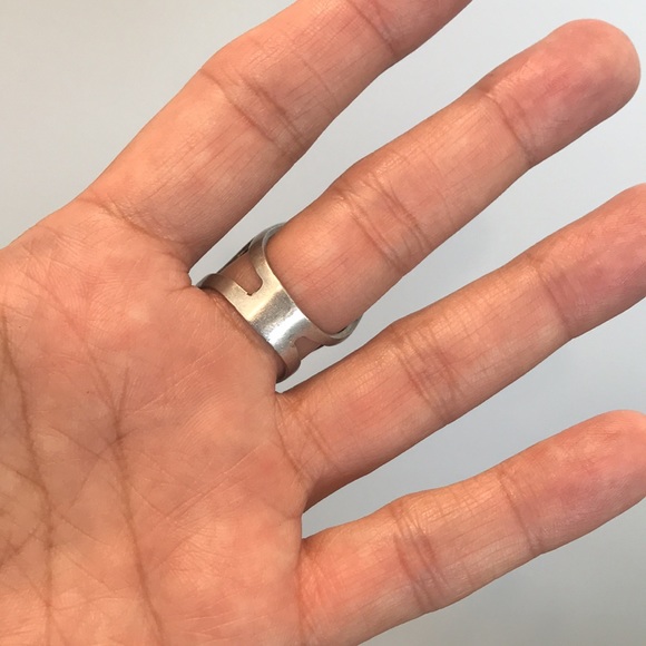 Ring. - Picture 3 of 6